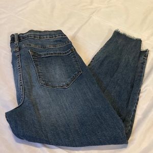 Kensie jeans the effortless skinny crop jeans size 10/30